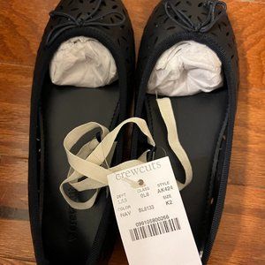 Crewcuts girl shoes size K2